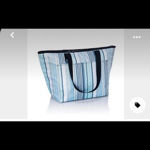 Thirty-One Tote-ally Thermal NIP.